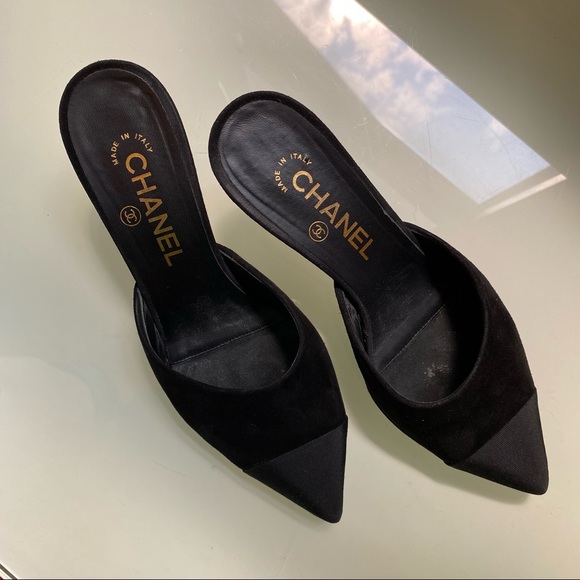 CHANEL Suede Cap Toe Interlocking CC Mules 7.5US - Picture 4 of 17